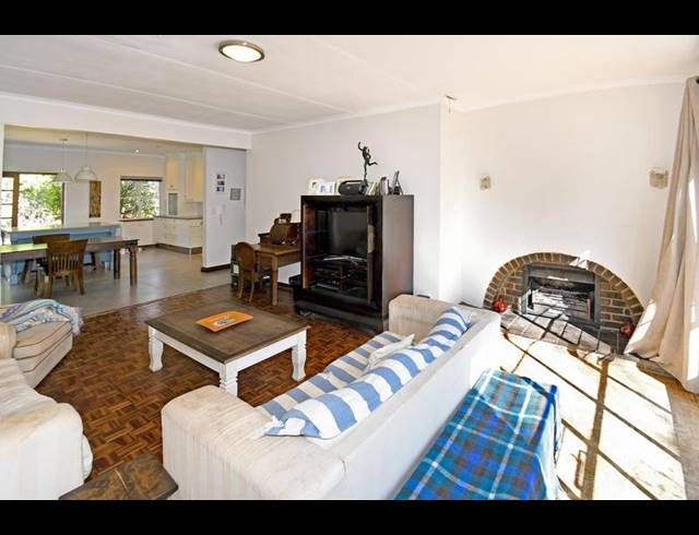 3 BEDROOM HOUSE FOR SALE IN PARKMORE